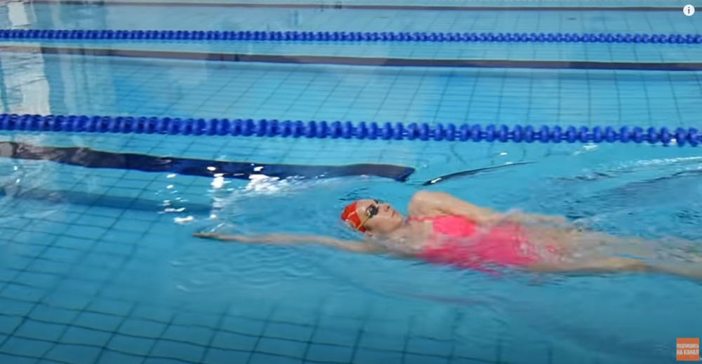 Тренировка по плаванию от чемпионки мира Розалии Насретдиновой