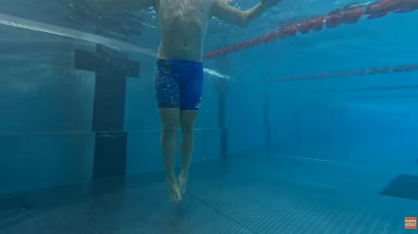 Как легко держаться на воде, если ты устал и начал тонуть? 3 простых способа